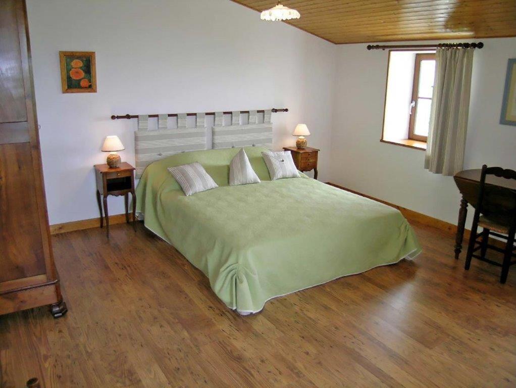 Chambres D'Hotes Domaine Le Fragnaud Saint-Porchaire Kültér fotó