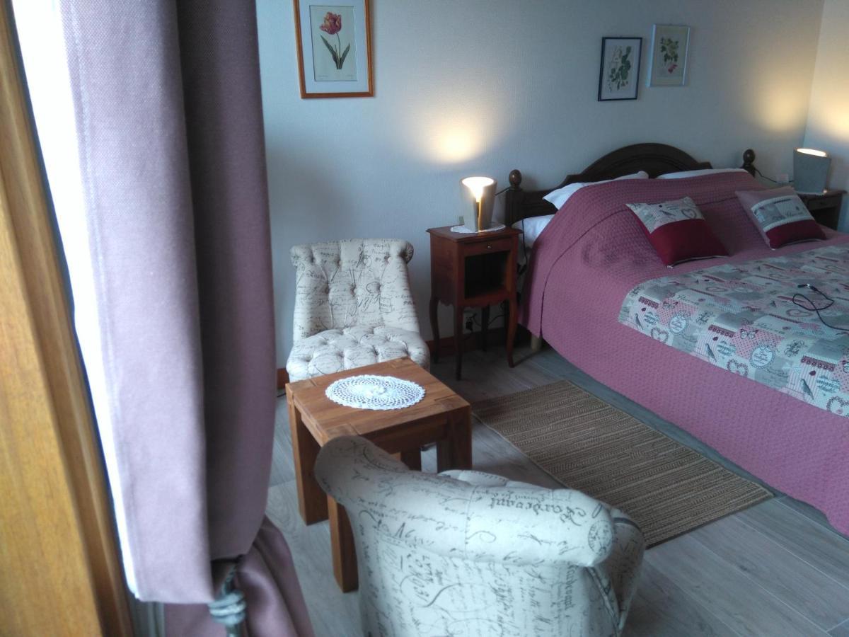 Chambres D'Hotes Domaine Le Fragnaud Saint-Porchaire Kültér fotó